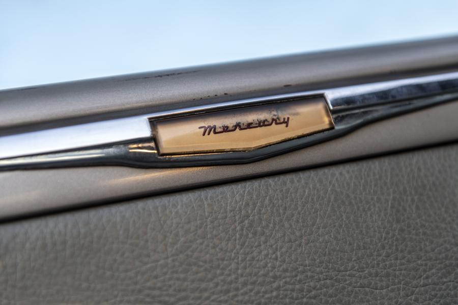 Детали интерьера Mercury Eight Club Coupe EV by ICON (9CM-72) 2018 года  (фото 37 из 62)